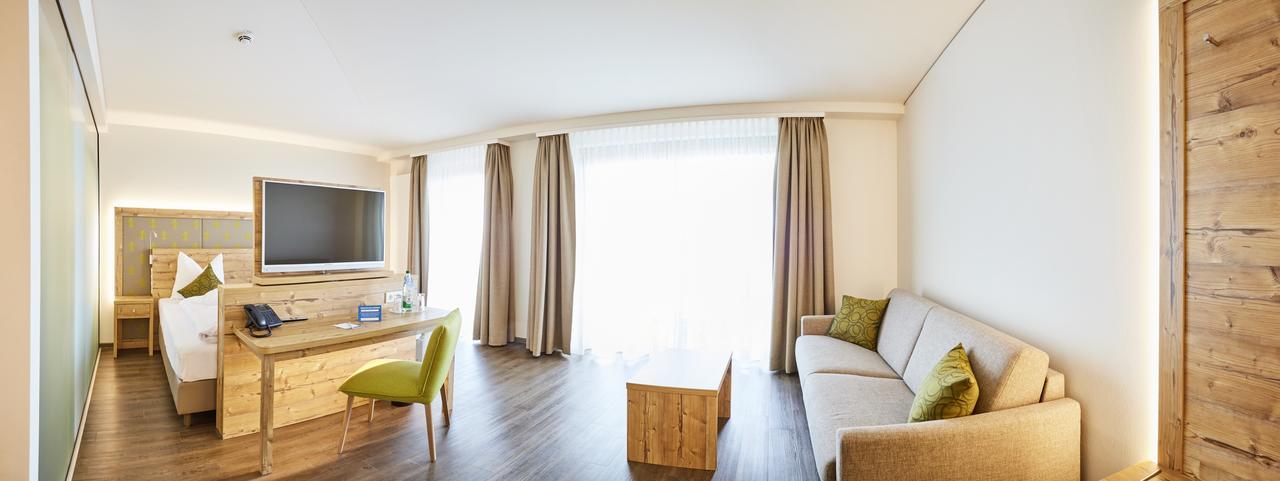 Vital Hotel An Der Therme Gmbh باد فيندشايم المظهر الخارجي الصورة